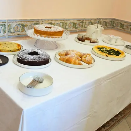 Vittoria Aparthotel