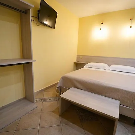 Vittoria 4* Matera