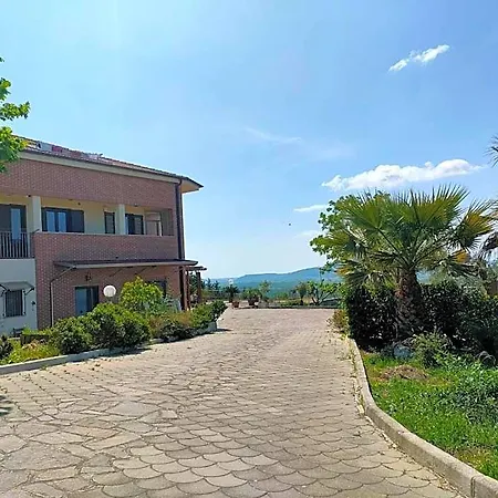 Vittoria Aparthotel 4*