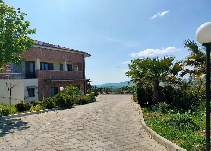 Vittoria Aparthotel 4*